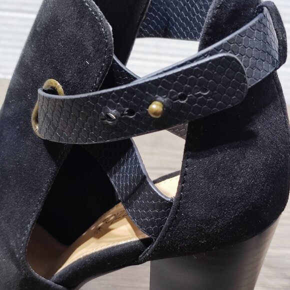 ShoeDazzle Rika Stacked Heeled Sandal Size 8 Black Open Toe - Picture 9 of 13